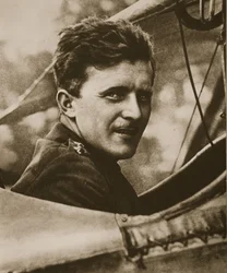 V.C. Überlebender der kriegsgezeichneten Himmel, 1917